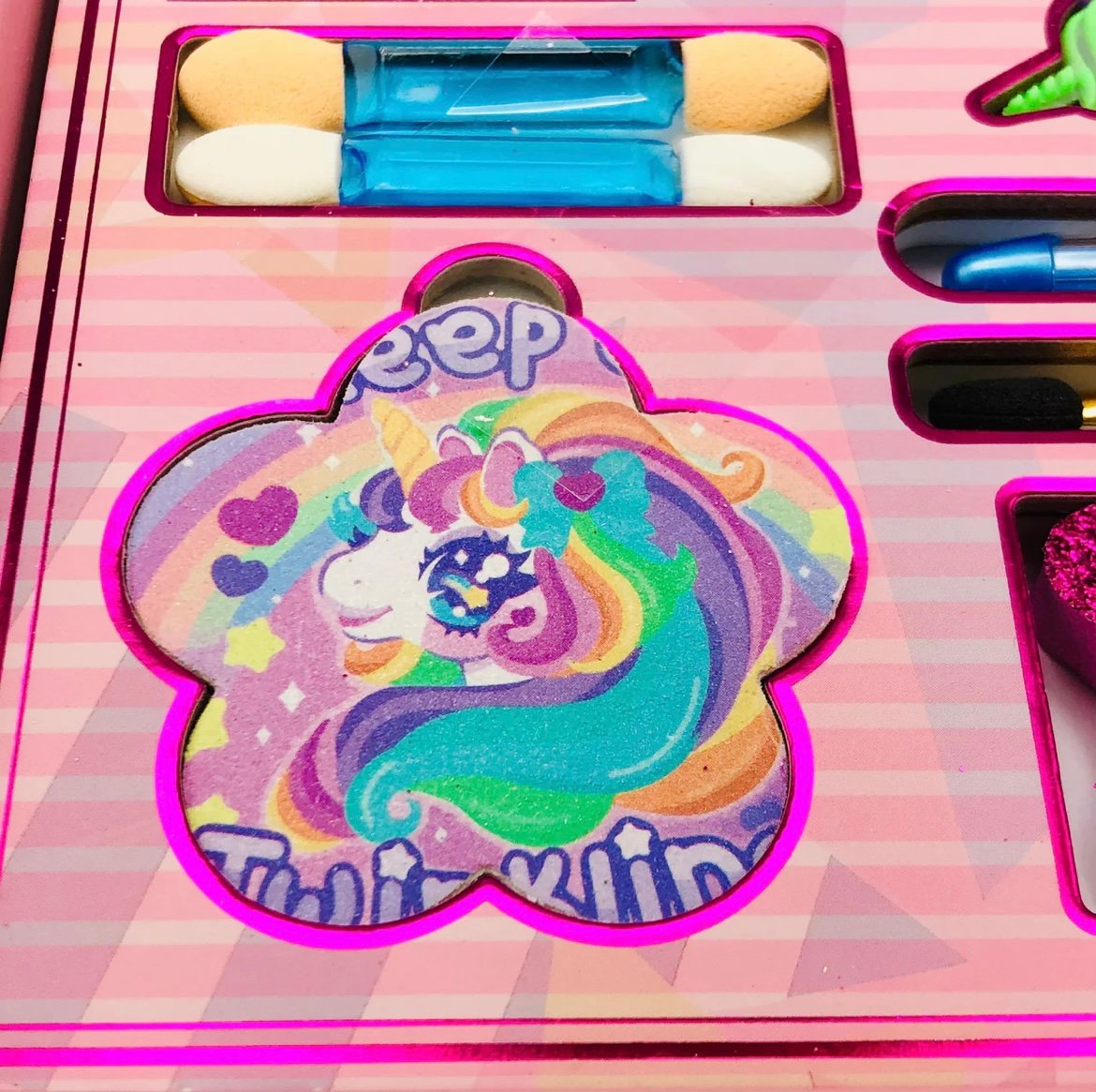 Princess Dream Makeup & Accessory Set – Magical Beauty Kit for Kids - Image 8